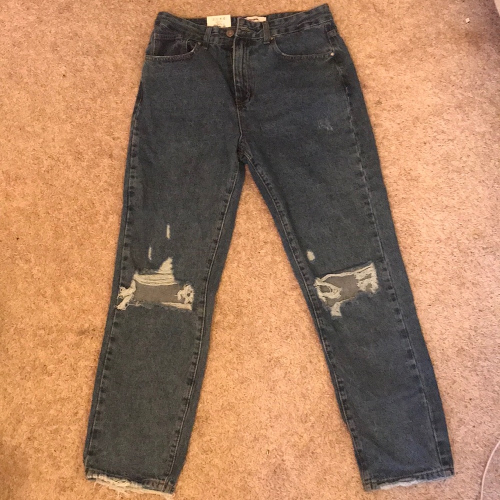 Mom jeans- Cotton:on